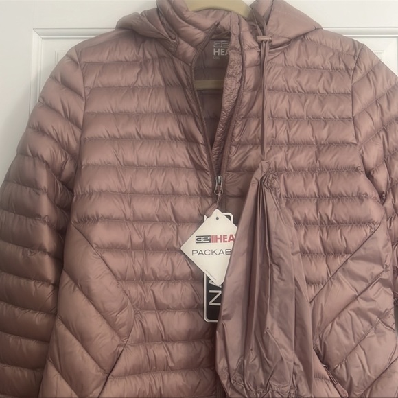 32 Degrees Ultra-Light Packable Down 3/4 Jacket - Picture 3 of 3